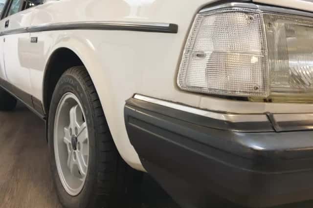 Volvo 240 (1990) thumbnail 19