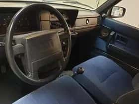 Volvo 240 (1990) thumbnail 22