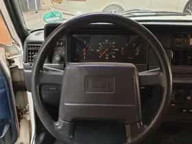 Volvo 240 (1990) thumbnail 28