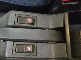 Volvo 240 (1990) thumbnail 32