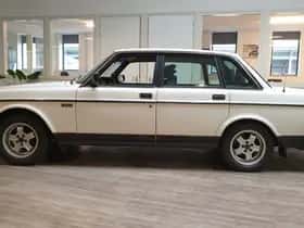 Volvo 240 (1990) thumbnail 7