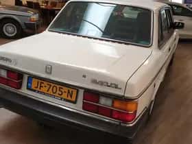 Volvo 240 (1990) thumbnail 9