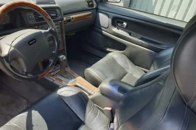 Volvo C70 (1999) thumbnail 11