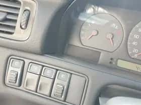 Volvo C70 (1999) thumbnail 19