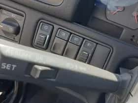 Volvo C70 (1999) thumbnail 20