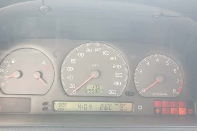 Volvo C70 (1999) thumbnail 21