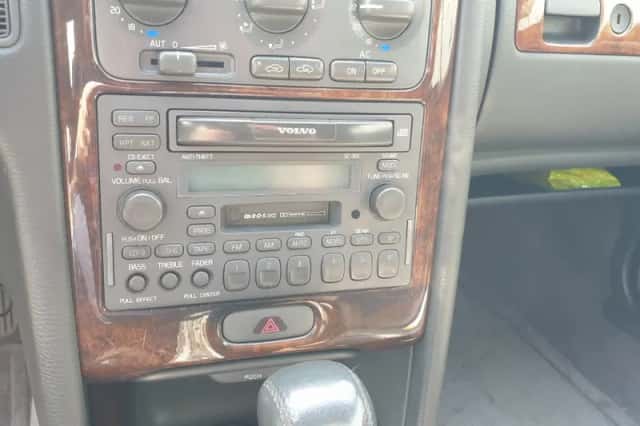 Volvo C70 (1999) thumbnail 23