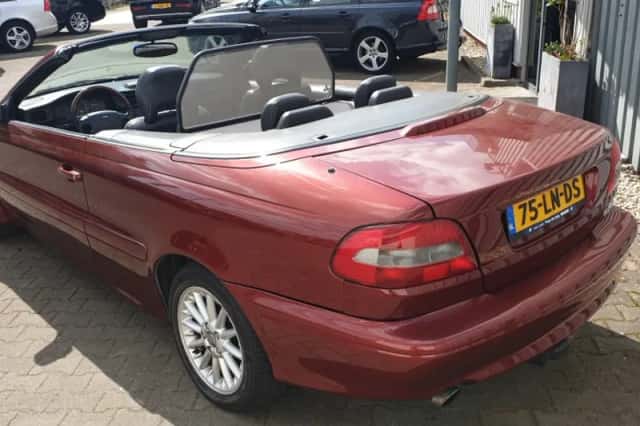 Volvo C70 (2000) thumbnail 11