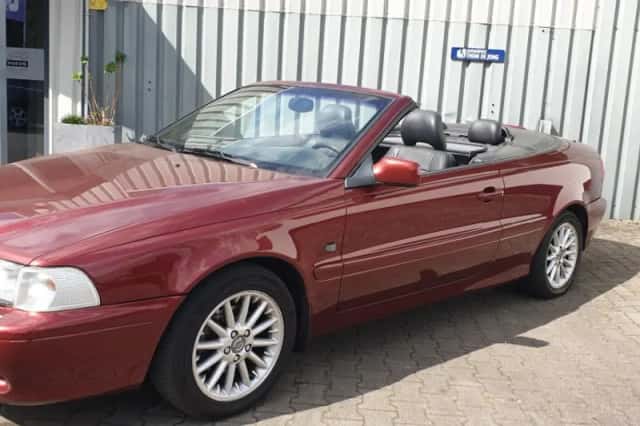 Volvo C70 (2000) thumbnail 12