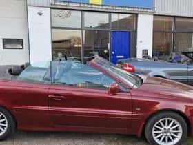 Volvo C70 (2000) thumbnail 38