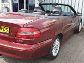 Volvo C70 (2000) thumbnail 5