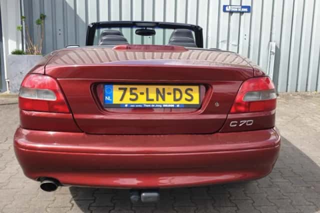 Volvo C70 (2000) thumbnail 8