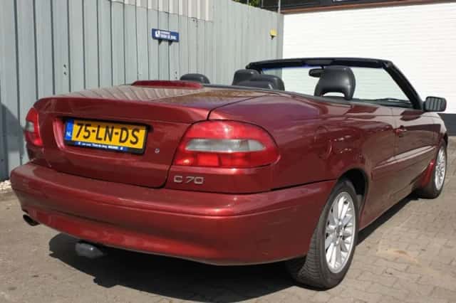 Volvo C70 (2000) thumbnail 10