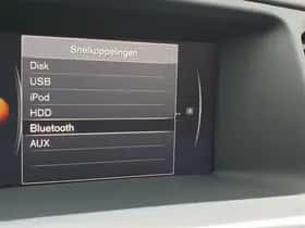 Volvo V60 (2018) thumbnail 39