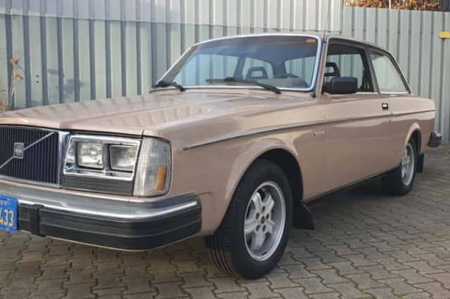 Volvo 242 (1981) thumbnail 1