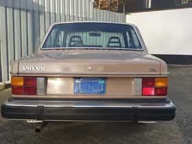 Volvo 242 (1981) thumbnail 14