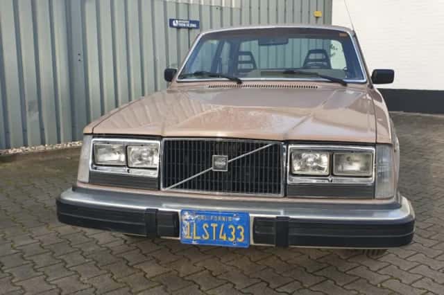 Volvo 242 (1981) thumbnail 17