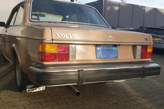 Volvo 242 (1981) thumbnail 19