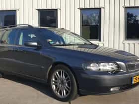 Volvo V70 (2004) thumbnail 2