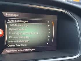 Volvo V40 (2017) thumbnail 32