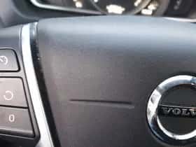 Volvo V40 (2017) thumbnail 49