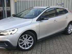 Volvo V40 (2017) thumbnail 10