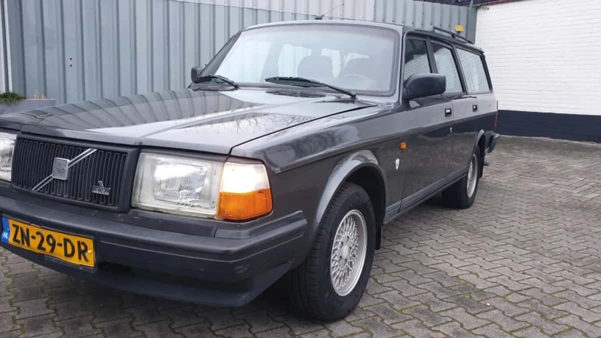 Volvo 240 (1991) — foto 1