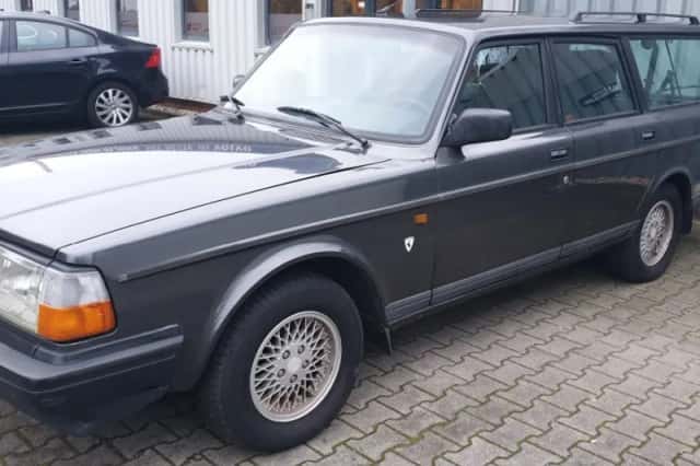 Volvo 240 (1991) thumbnail 12