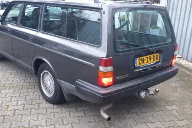Volvo 240 (1991) thumbnail 21