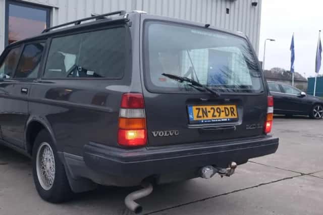 Volvo 240 (1991) thumbnail 24