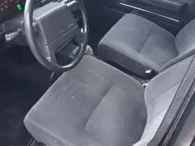 Volvo 240 (1991) thumbnail 26