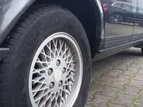 Volvo 240 (1991) thumbnail 43