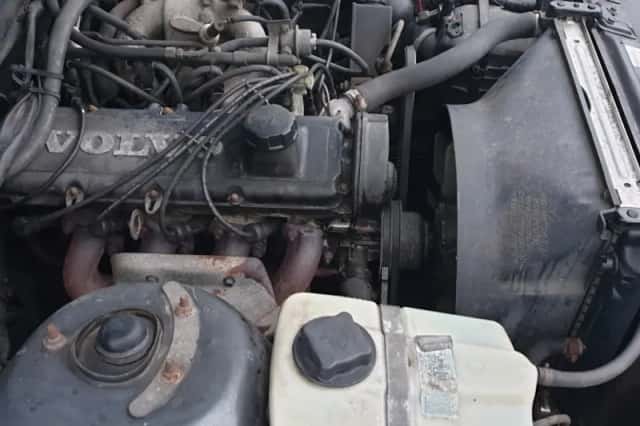 Volvo 240 (1991) thumbnail 49
