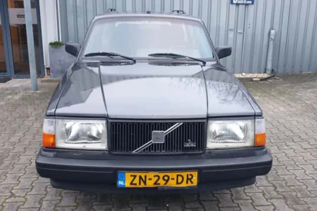 Volvo 240 (1991) thumbnail 8