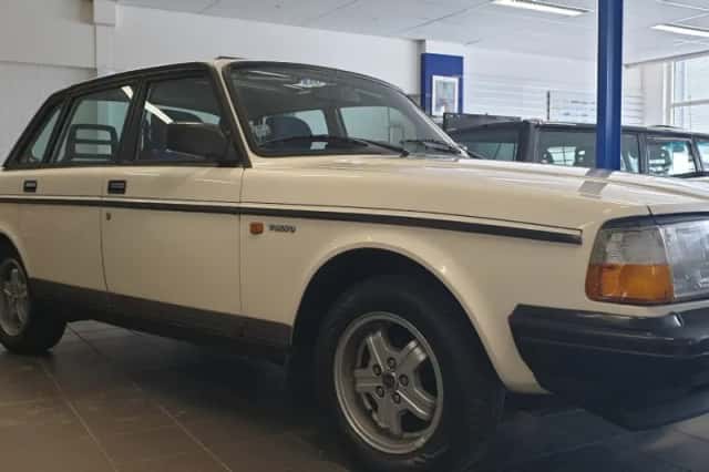 Volvo 240 (1988) thumbnail 12