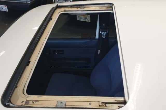 Volvo 240 (1988) thumbnail 20