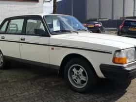 Volvo 240 (1988) thumbnail 4