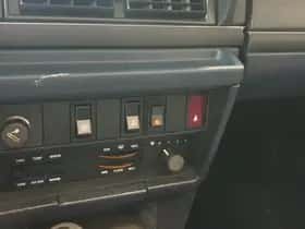 Volvo 240 (1988) thumbnail 36