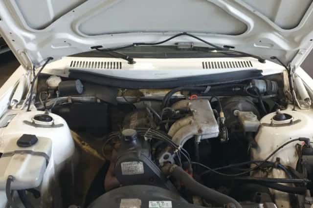 Volvo 240 (1988) thumbnail 39