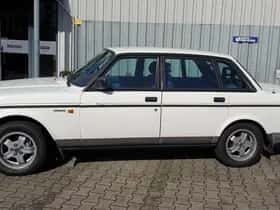 Volvo 240 (1988) thumbnail 6