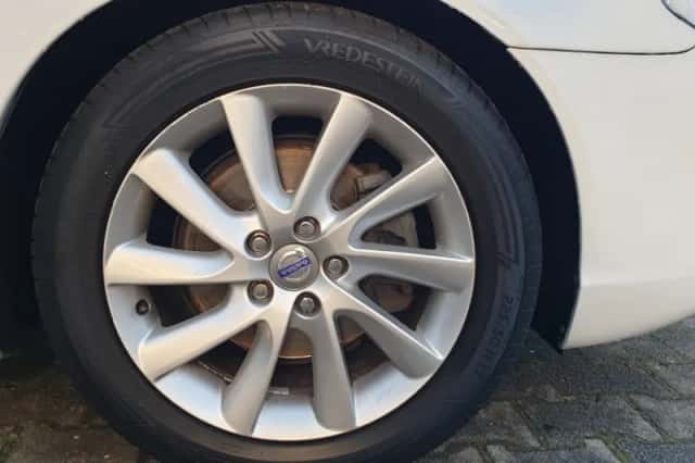 Volvo V70 (2014) thumbnail 20