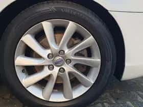 Volvo V70 (2014) thumbnail 20