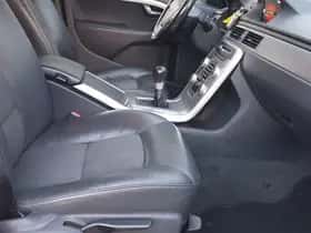 Volvo V70 (2014) thumbnail 30