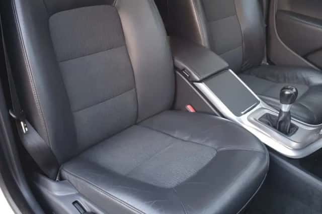 Volvo V70 (2014) thumbnail 31