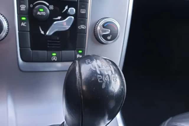 Volvo V70 (2014) thumbnail 48