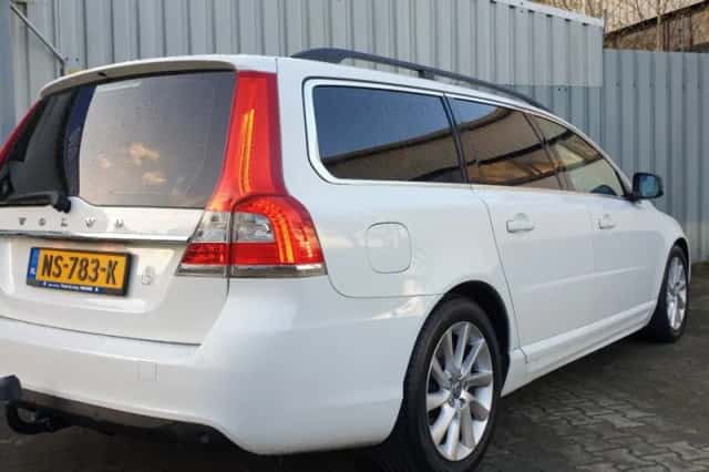 Volvo V70 (2014) thumbnail 6