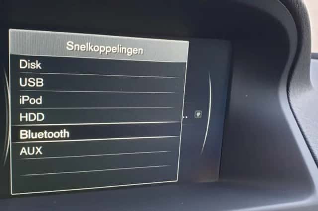 Volvo V70 (2014) thumbnail 55