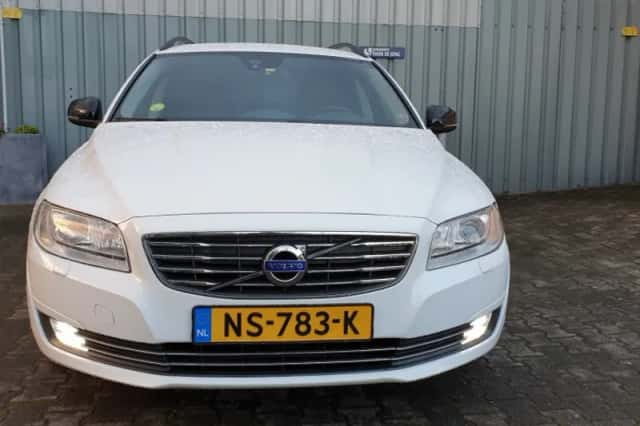 Volvo V70 (2014) thumbnail 10