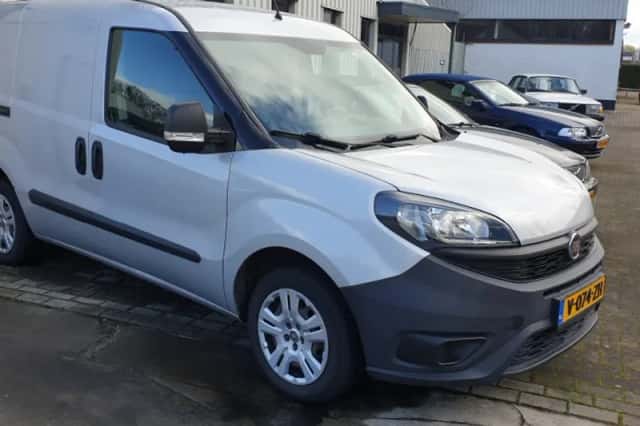 Fiat Doblo (2019) thumbnail 11