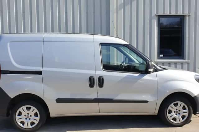 Fiat Doblo (2019) thumbnail 4